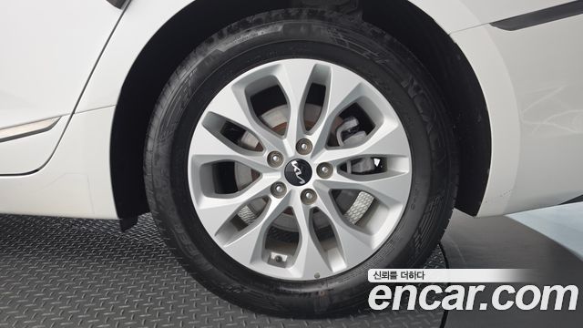 Kia K8 2023 — photo 7