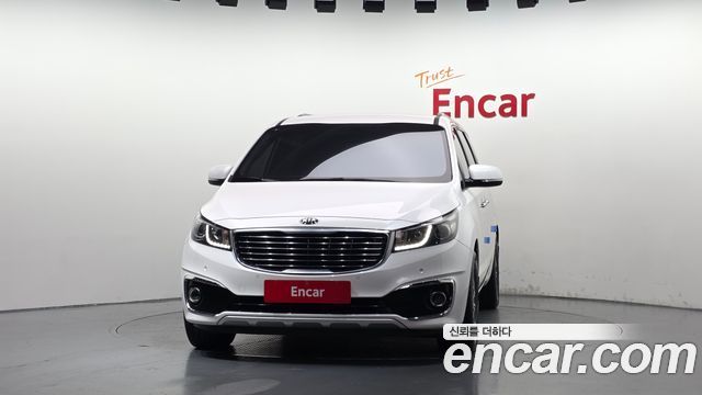 Kia Canival 2018 — photo 3