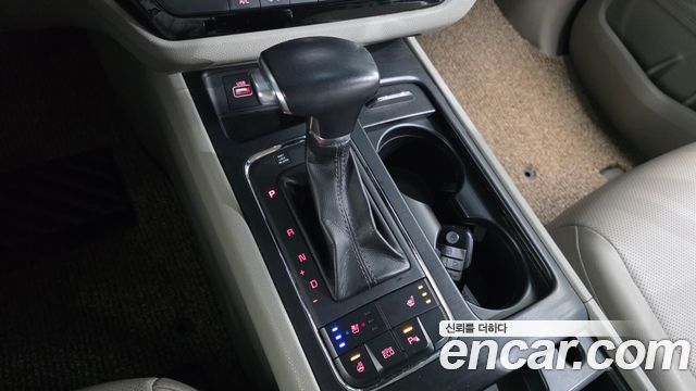 Kia Canival 2018 — photo 9