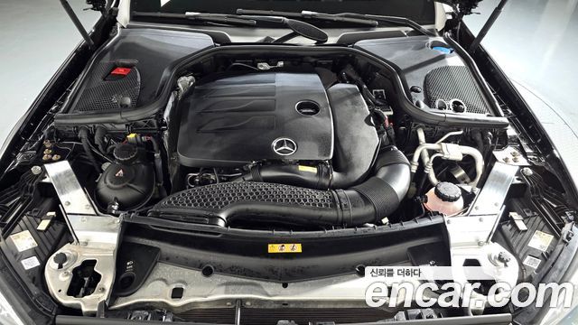 Mercedes-Benz E-Class 2021 — photo 6