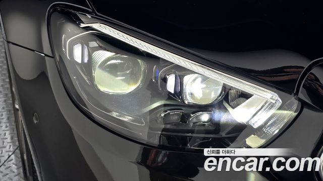 Mercedes-Benz E-Class 2021 — photo 8