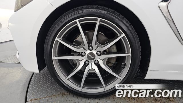 Genesis G70 2020 — photo 5