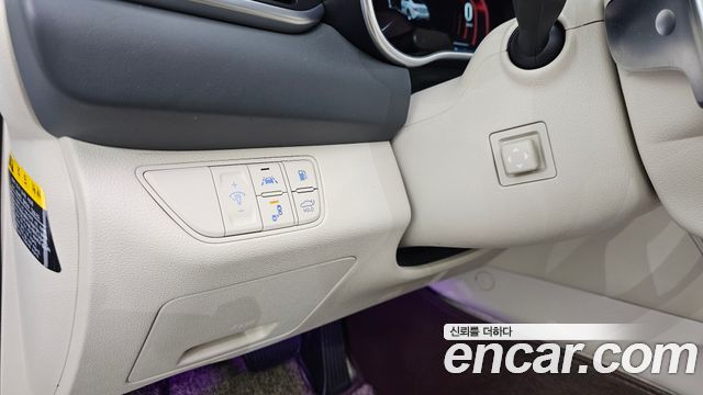 Genesis G70 2020 — photo 22