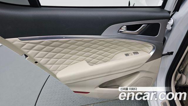 Genesis G70 2020 — photo 15