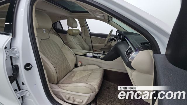 Genesis G70 2020 — photo 16