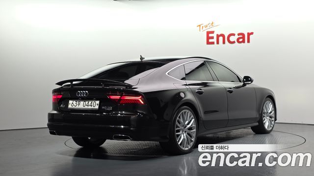 Audi A7 2016 — photo 2