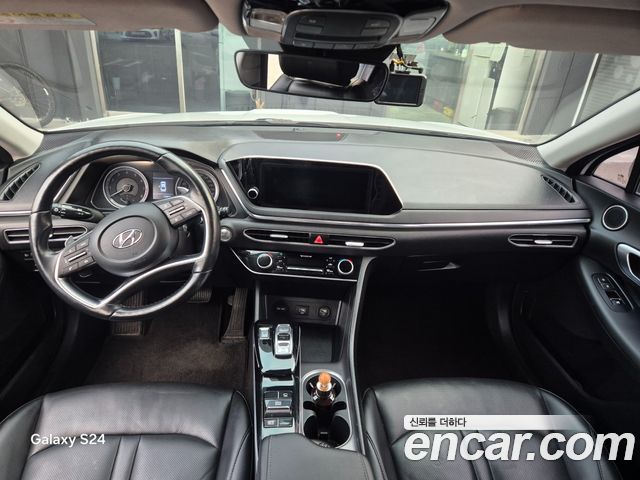 Hyundai Sonata 2020 — photo 9