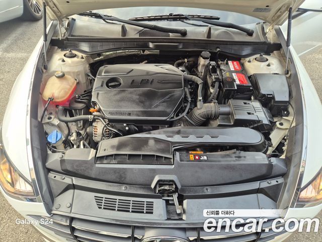 Hyundai Sonata 2020 — photo 17