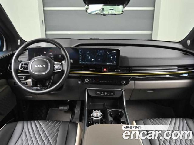 Kia Canival 2024 — photo 7