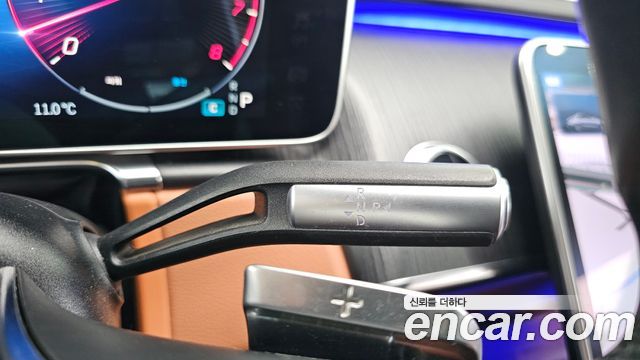 Mercedes-Benz S-Class 2022 — photo 9
