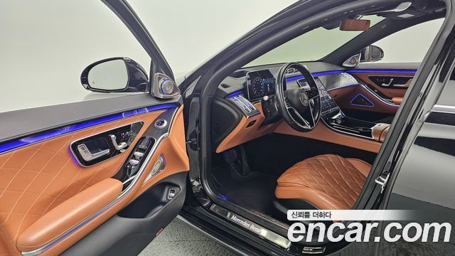 Mercedes-Benz S-Class 2022 — photo 10