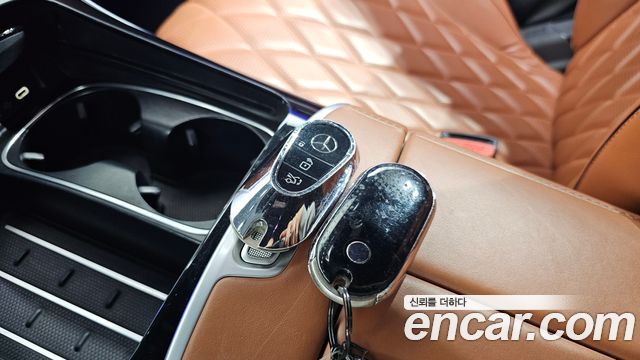 Mercedes-Benz S-Class 2022 — photo 15