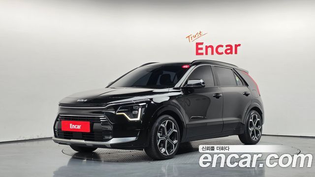 Kia Niro 2023 — photo 1