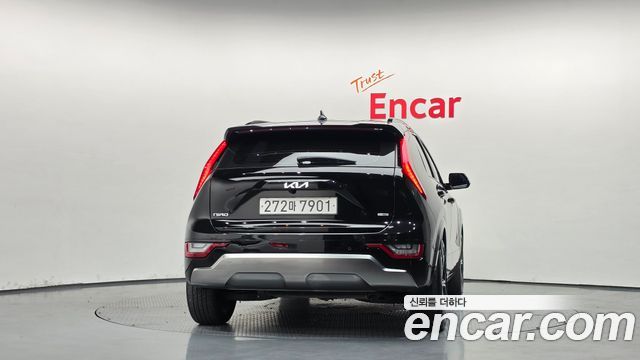 Kia Niro 2023 — photo 4