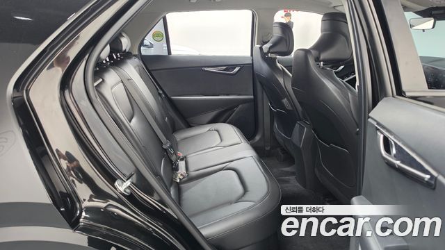 Kia Niro 2023 — photo 17