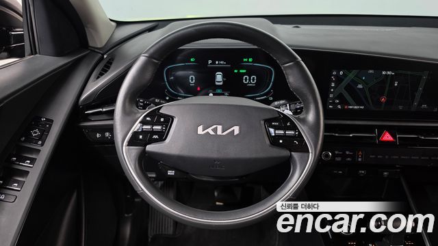 Kia Niro 2023 — photo 18