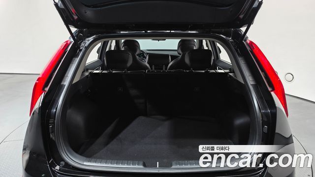 Kia Niro 2023 — photo 23