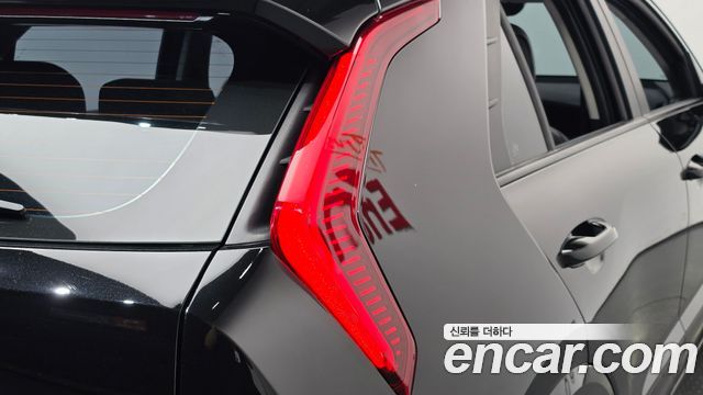 Kia Niro 2023 — photo 9