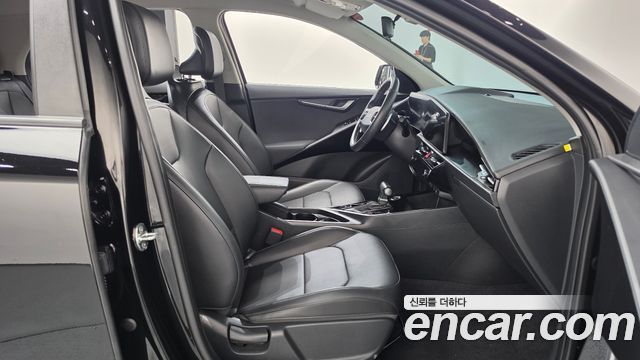Kia Niro 2023 — photo 16