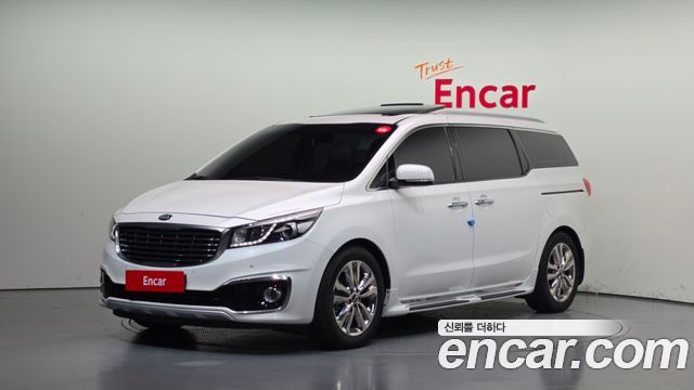 Kia Canival 2015 — photo 1