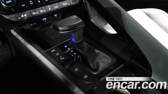 Hyundai AVANTE 2024 — photo 12