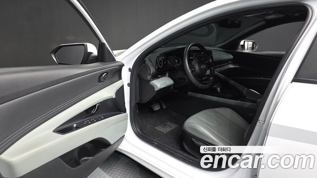 Hyundai AVANTE 2024 — photo 13