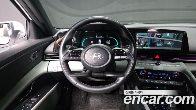 Hyundai AVANTE 2024 — photo 19