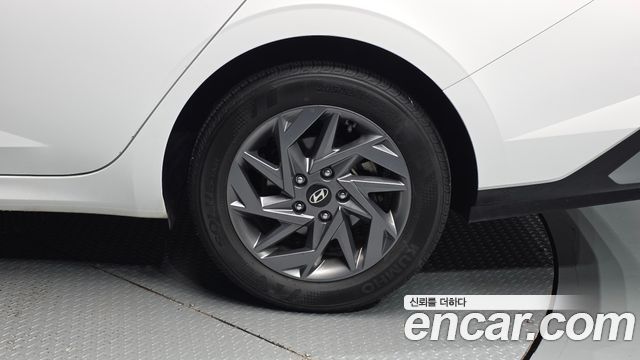 Hyundai AVANTE 2024 — photo 7