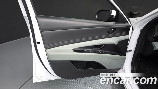 Hyundai AVANTE 2024 — photo 14