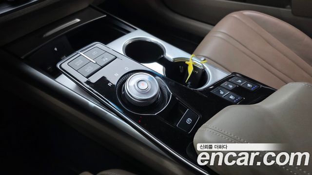 Kia K8 2023 — photo 12