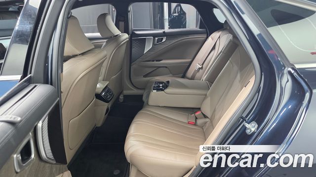 Kia K8 2023 — photo 18