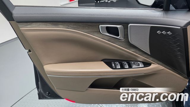 Kia K8 2023 — photo 14