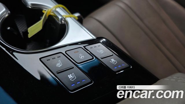 Kia K8 2023 — photo 27