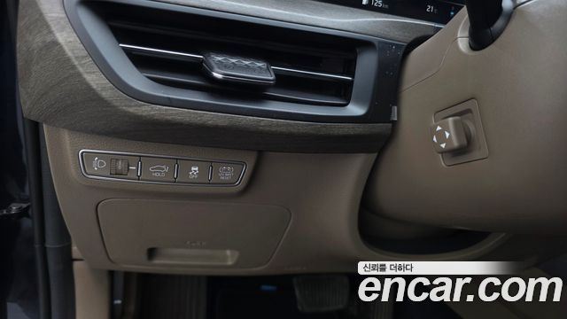 Kia K8 2023 — photo 31