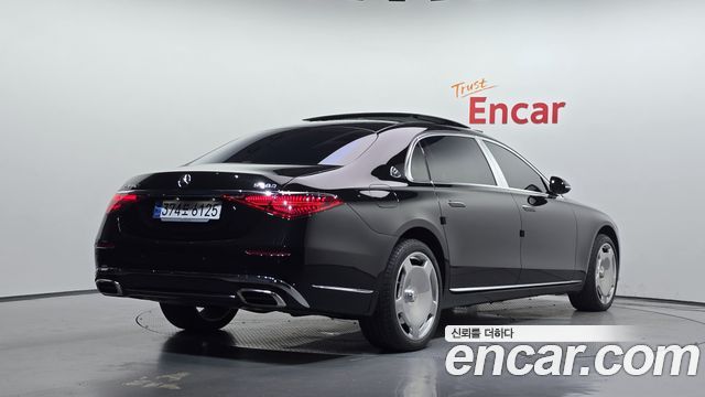 Mercedes-Benz S-Class 2024 — photo 2