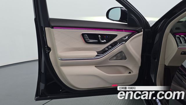 Mercedes-Benz S-Class 2024 — photo 14