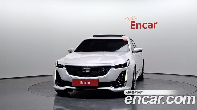 Cadillac CT5 2022 — photo 3
