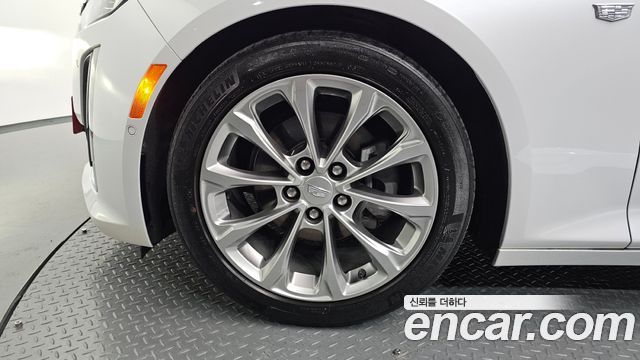 Cadillac CT5 2022 — photo 5
