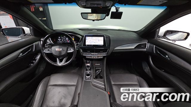 Cadillac CT5 2022 — photo 7