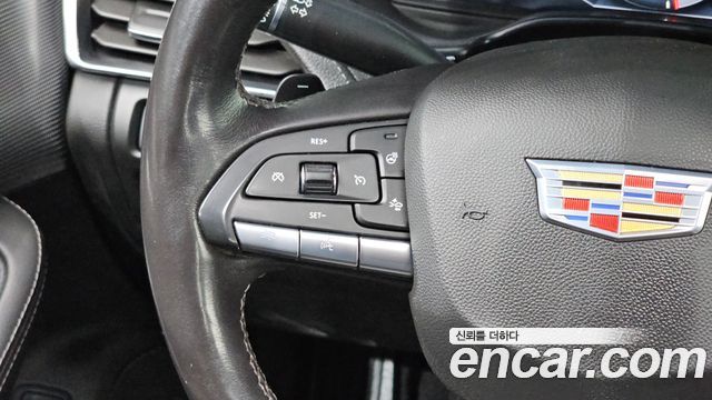 Cadillac CT5 2022 — photo 16