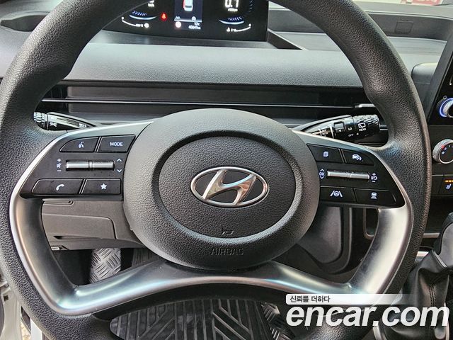 Hyundai Staria 2022 — photo 14