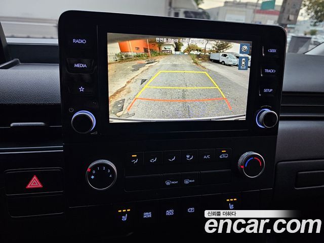 Hyundai Staria 2022 — photo 18