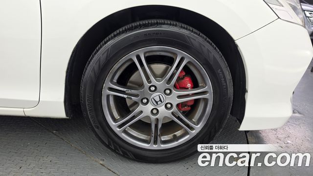 Honda Accord 2017 — photo 7