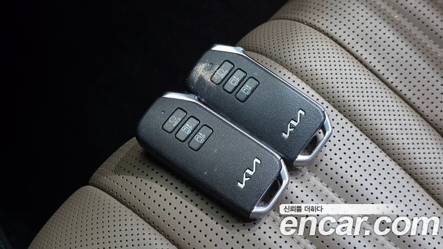 Kia K8 2023 — photo 23