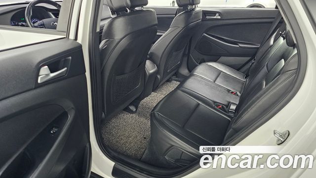Hyundai Tucson 2016 — photo 11
