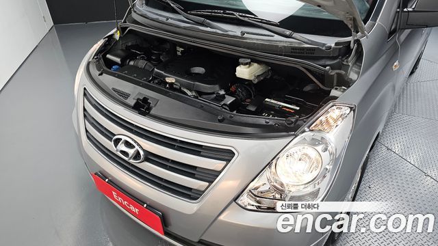 Hyundai Starex 2017 — photo 6