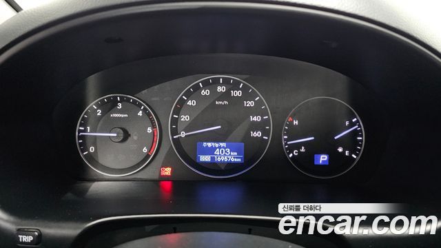 Hyundai Starex 2017 — photo 8