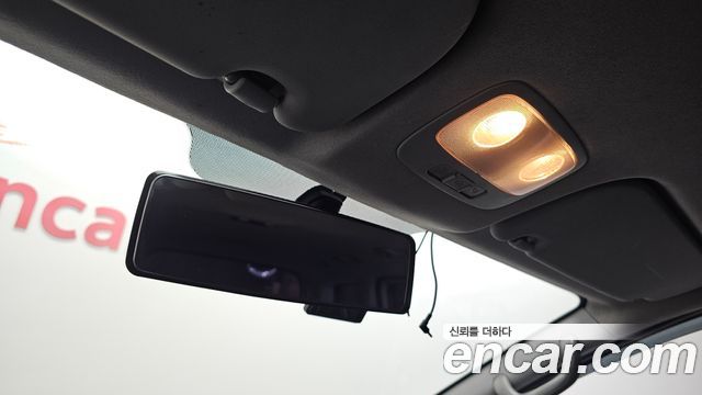 Hyundai Starex 2017 — photo 15