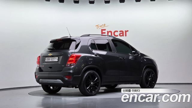 Chevrolet Korea Trax 2017 — photo 2