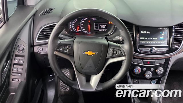 Chevrolet Korea Trax 2017 — photo 19